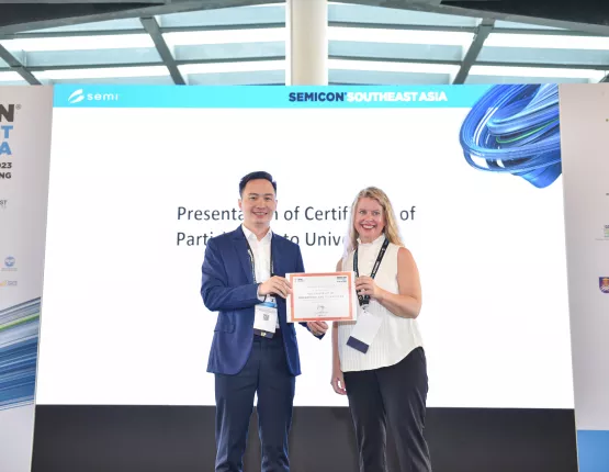Schools Award 9