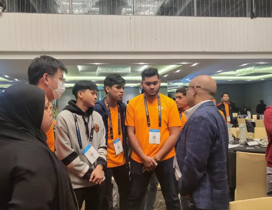 Students Networking