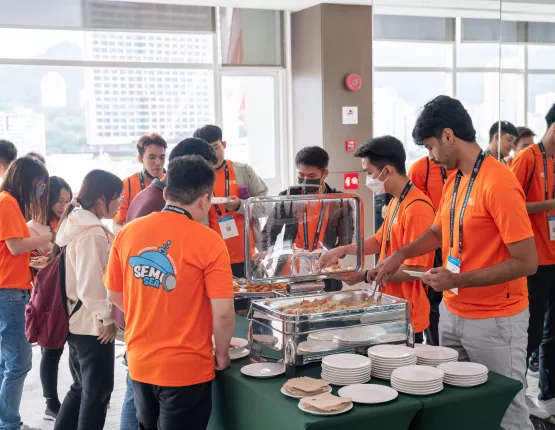 Students Networking 2